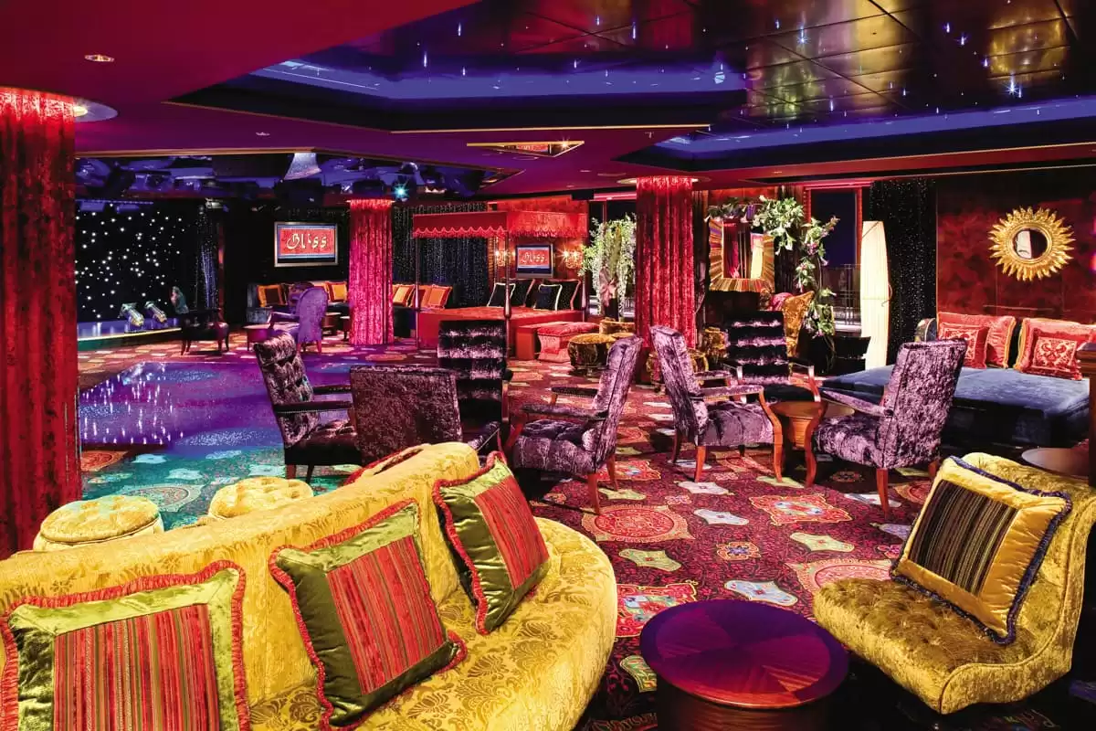le  :  cabine 7
