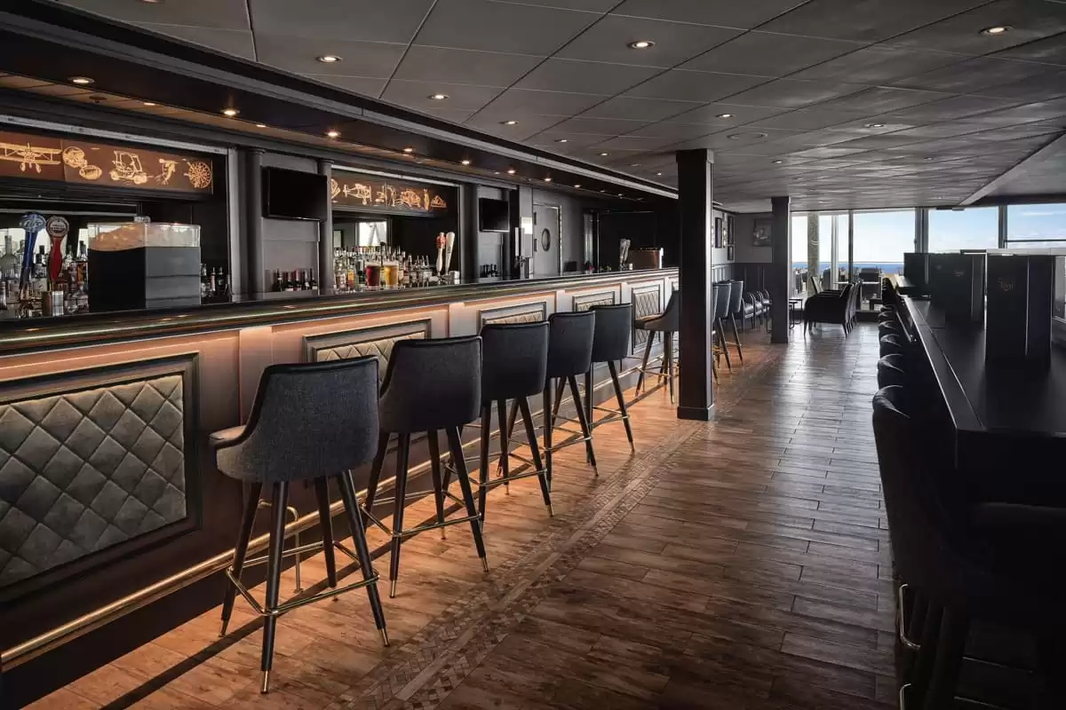 le  :  cabine 9