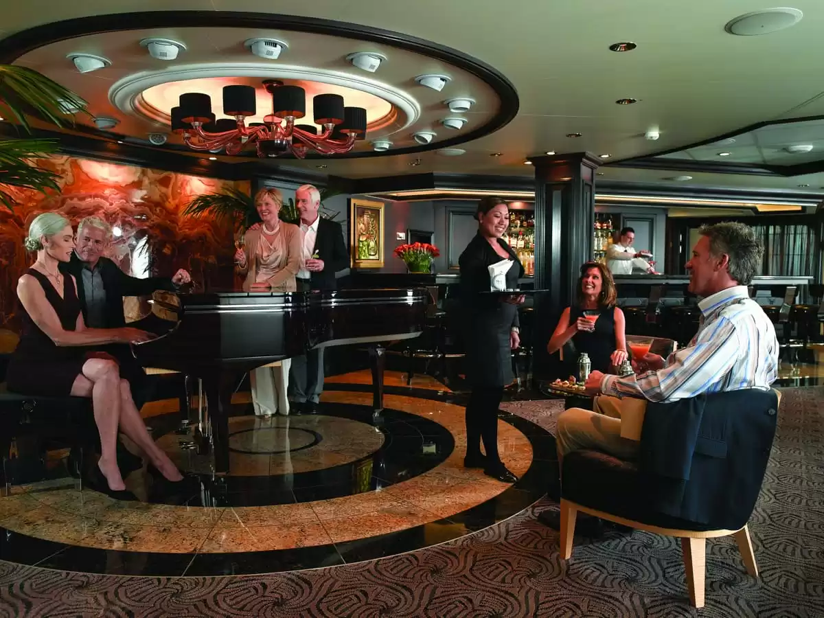 le Oceania Marina :  cabine 8