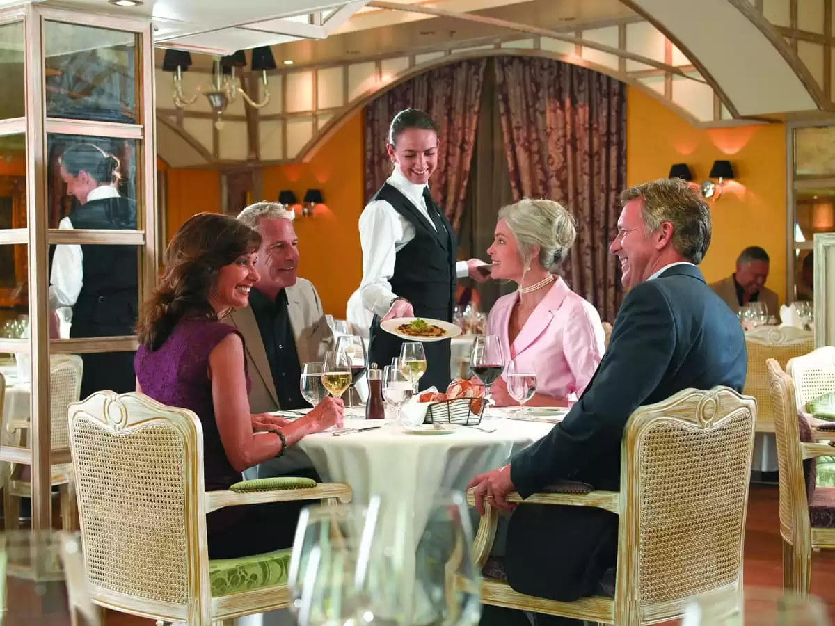 le Oceania Marina :  cabine 14