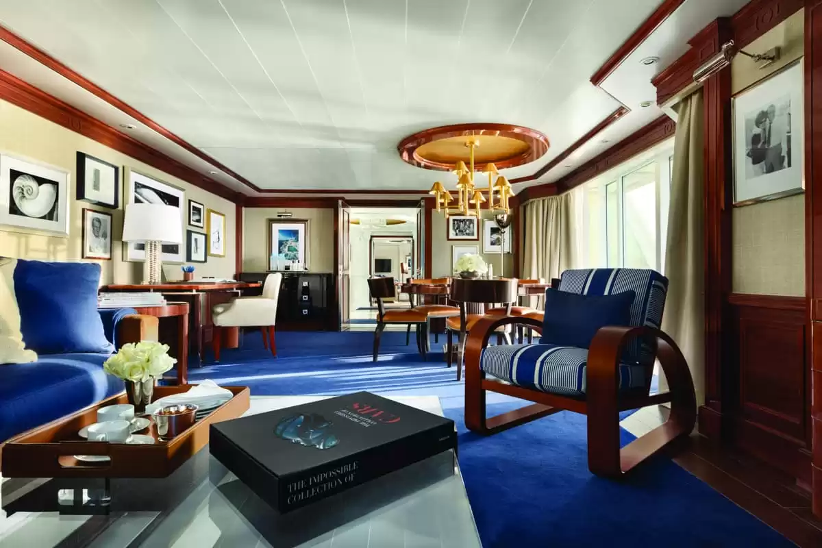 le Oceania Marina :   11