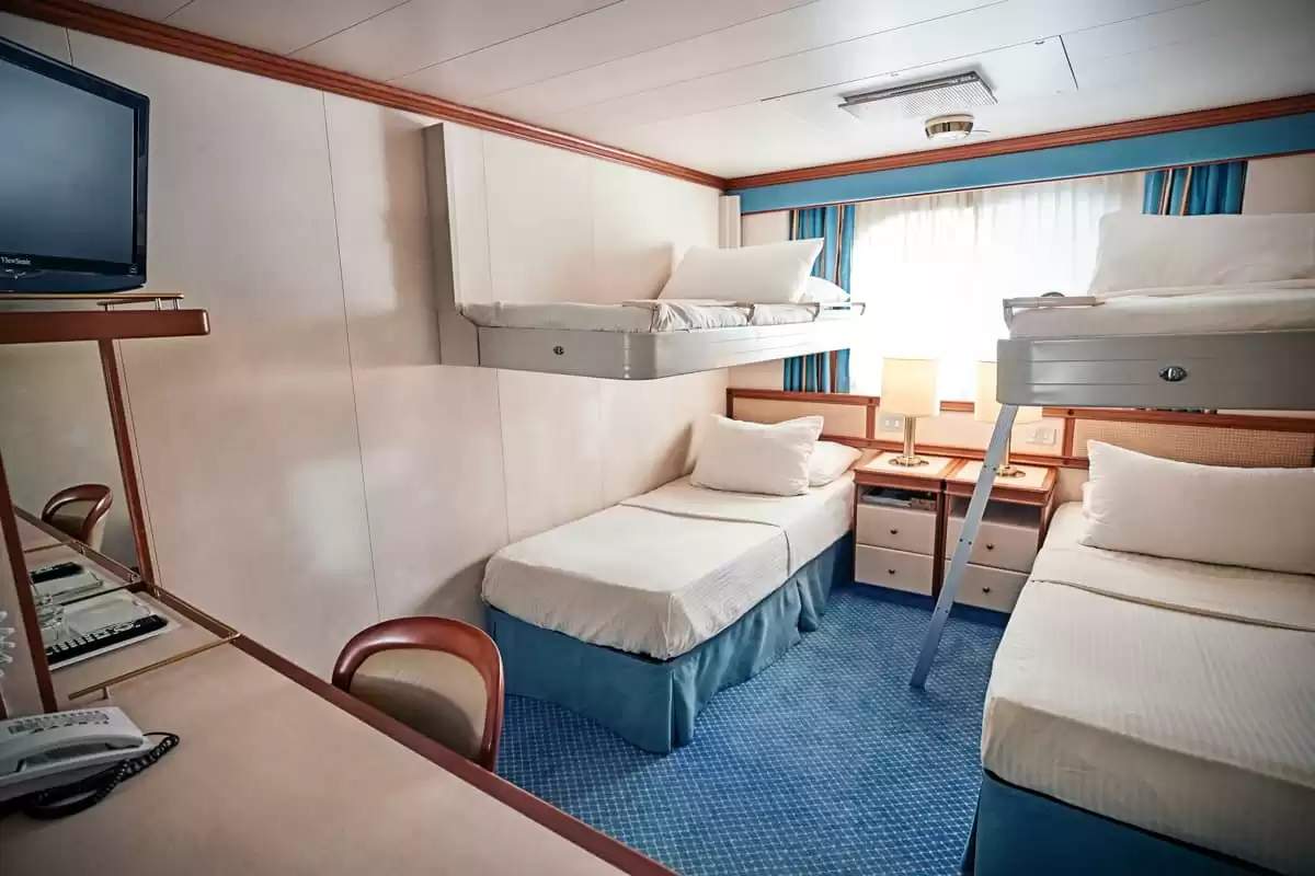 le Caribbean Princess :   7