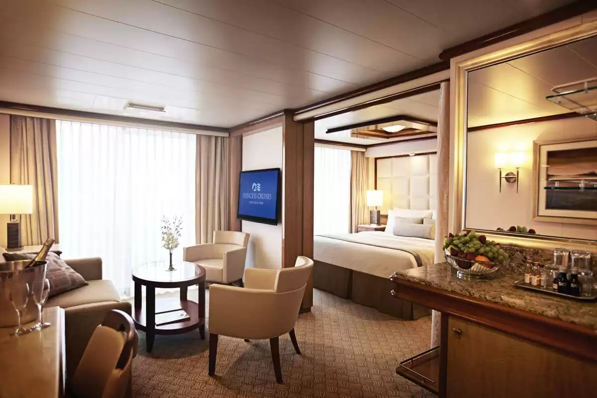 le Regal Princess :   3