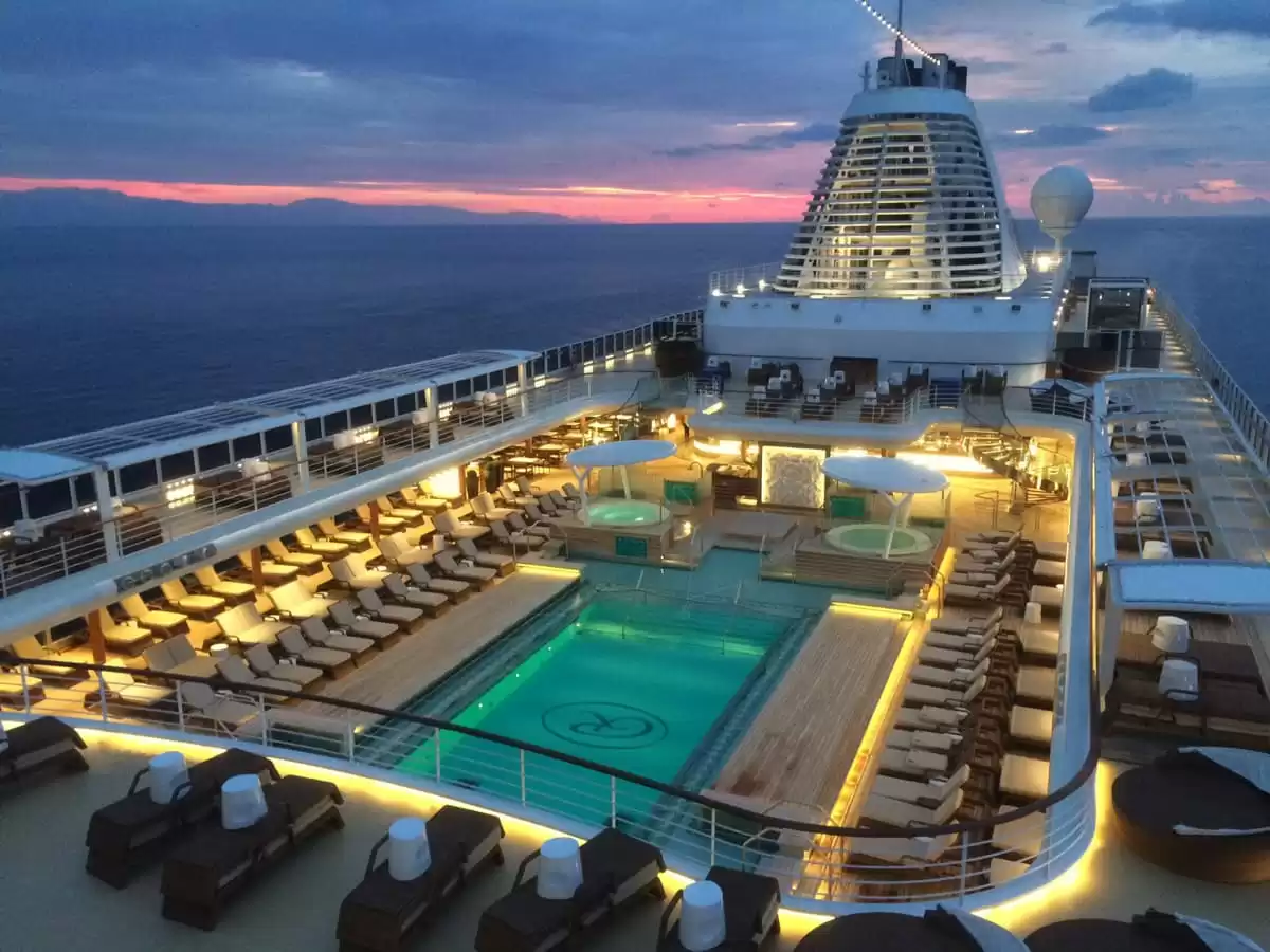le Seven Seas Explorer :  cabine 28