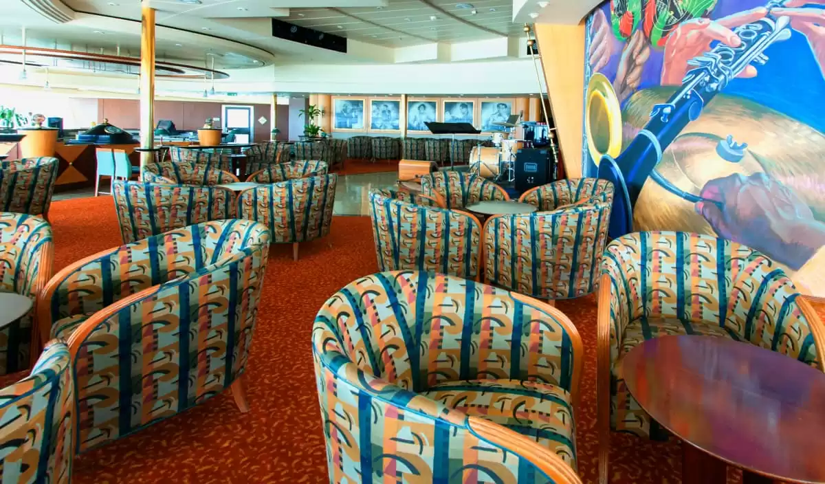 le  :  cabine 8