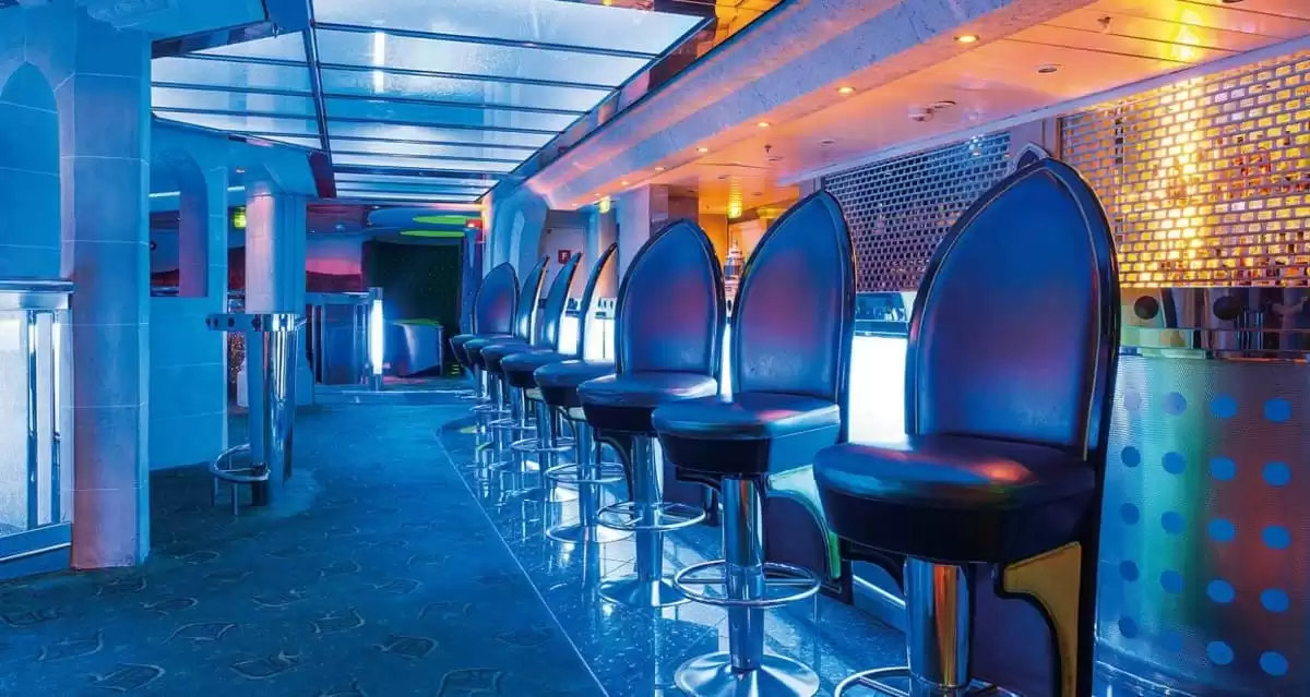 le  :  cabine 23