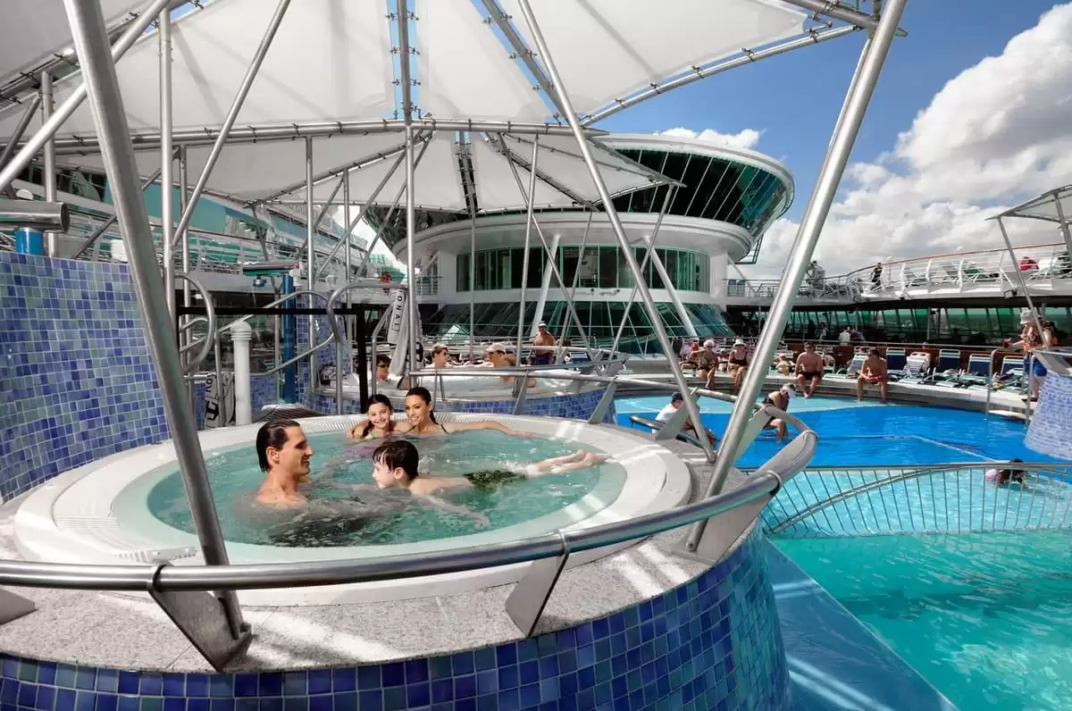 le Grandeur of the Seas :  cabine 17