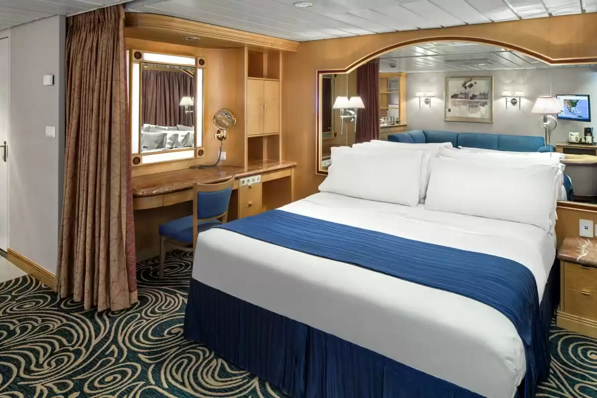 le Grandeur of the Seas :   7