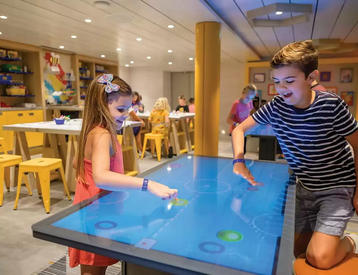le  :  cabine 18
