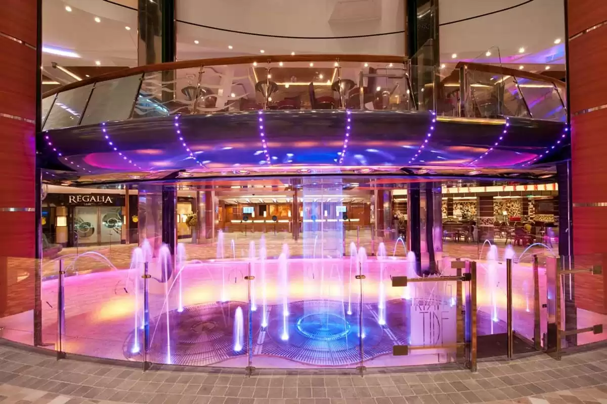 le  :  cabine 5