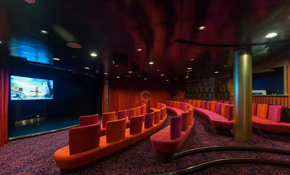 le  :  cabine 7