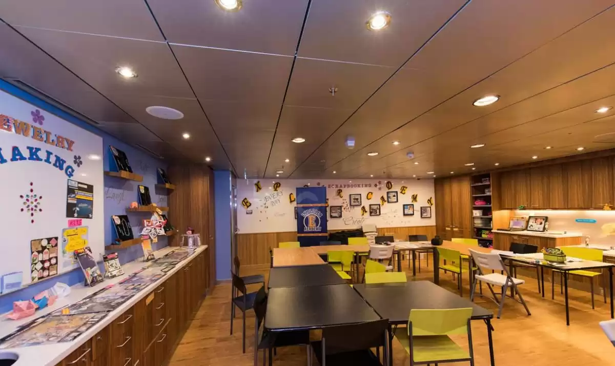le  :  cabine 63