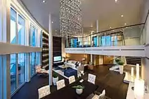 20 - Le Room Service