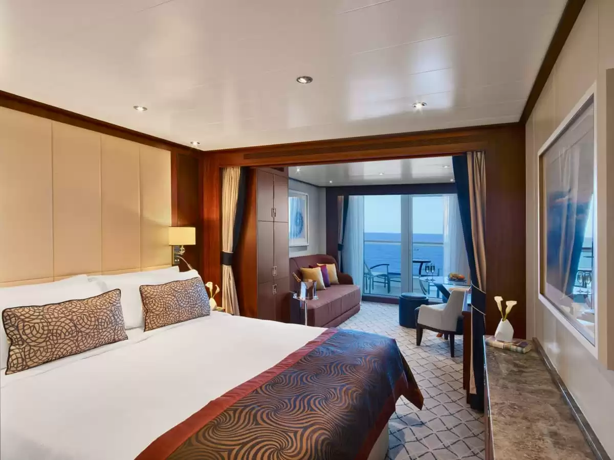 le Seabourn Encore :   3