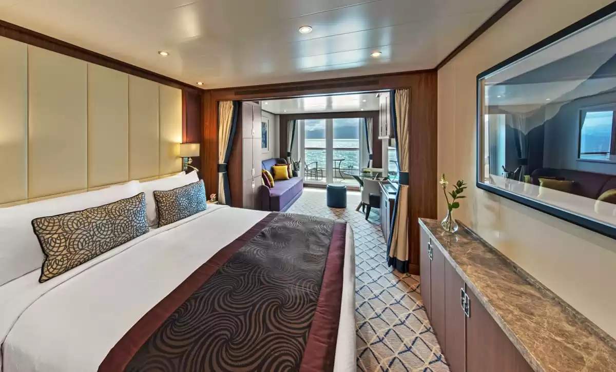 le Seabourn Ovation :   5