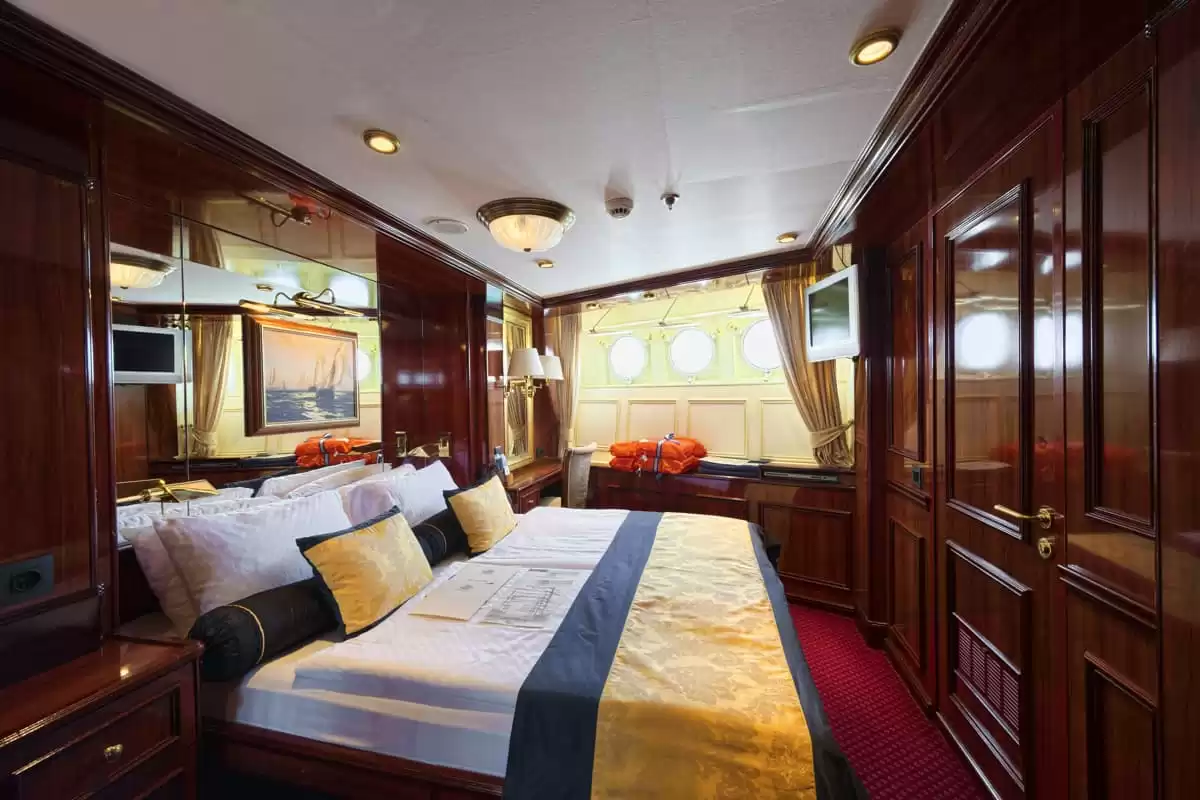 le Royal Clipper :   1