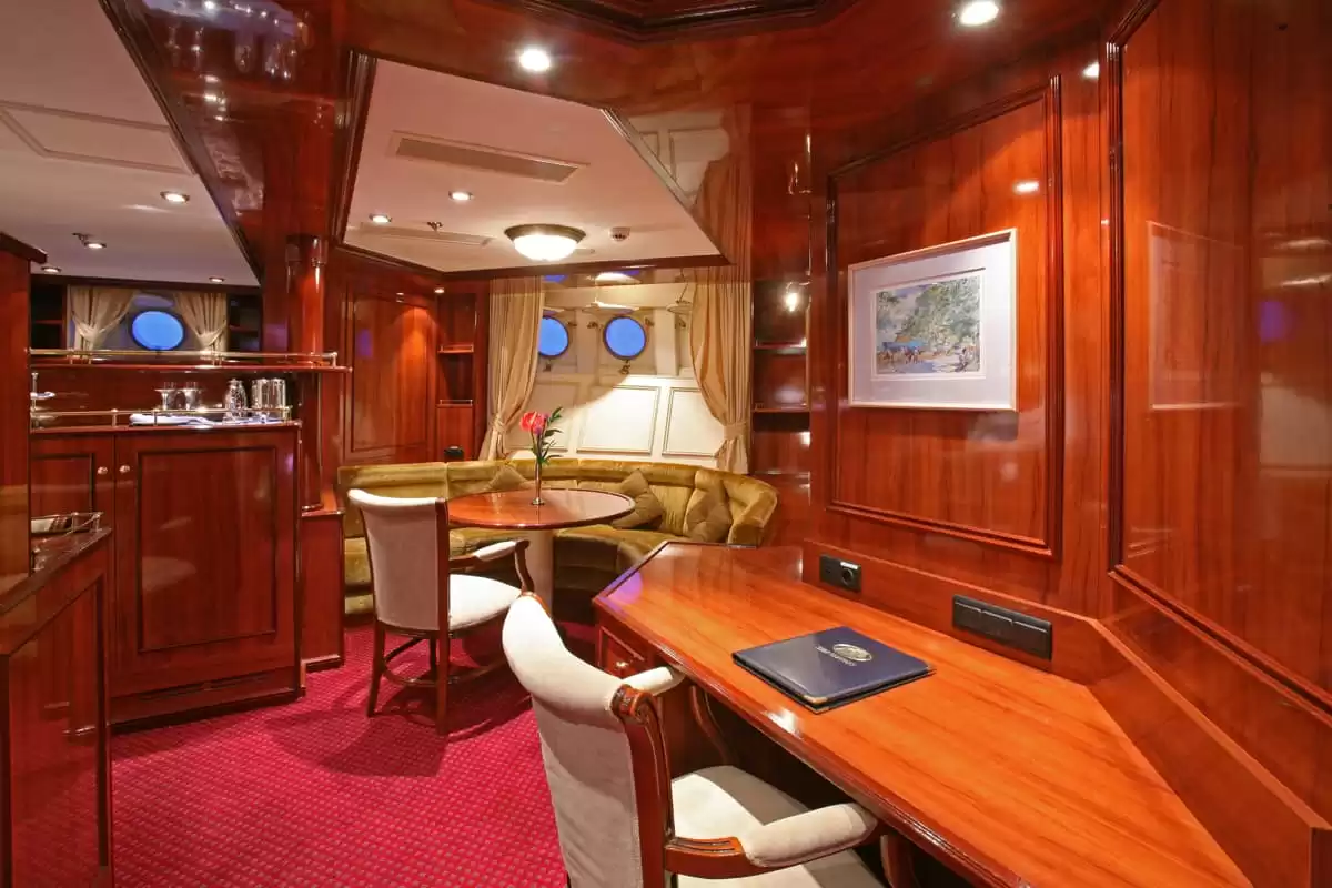 le Royal Clipper :   3