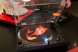 The Manor et The Red Room