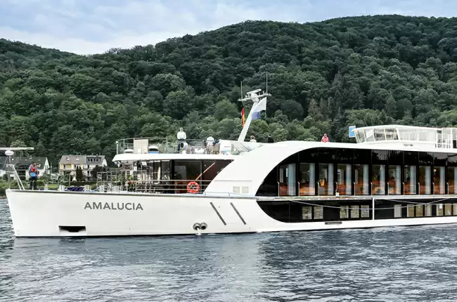 le AmaLucia :   