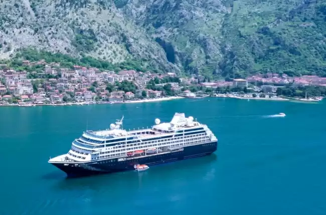 Azamara Onward