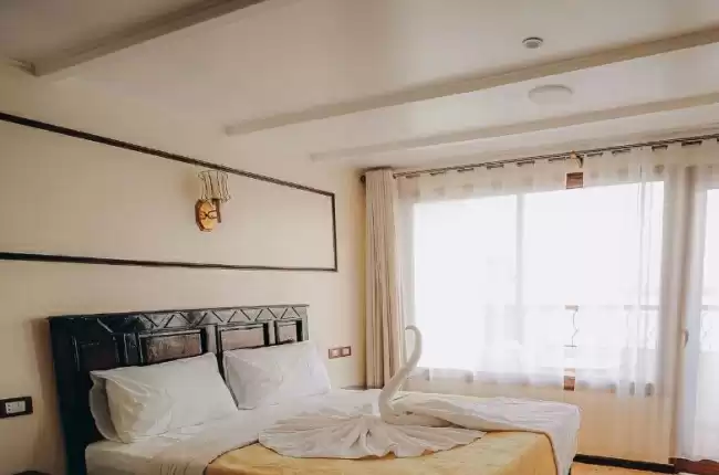 le Dahabiya Queen Tyi IV :   