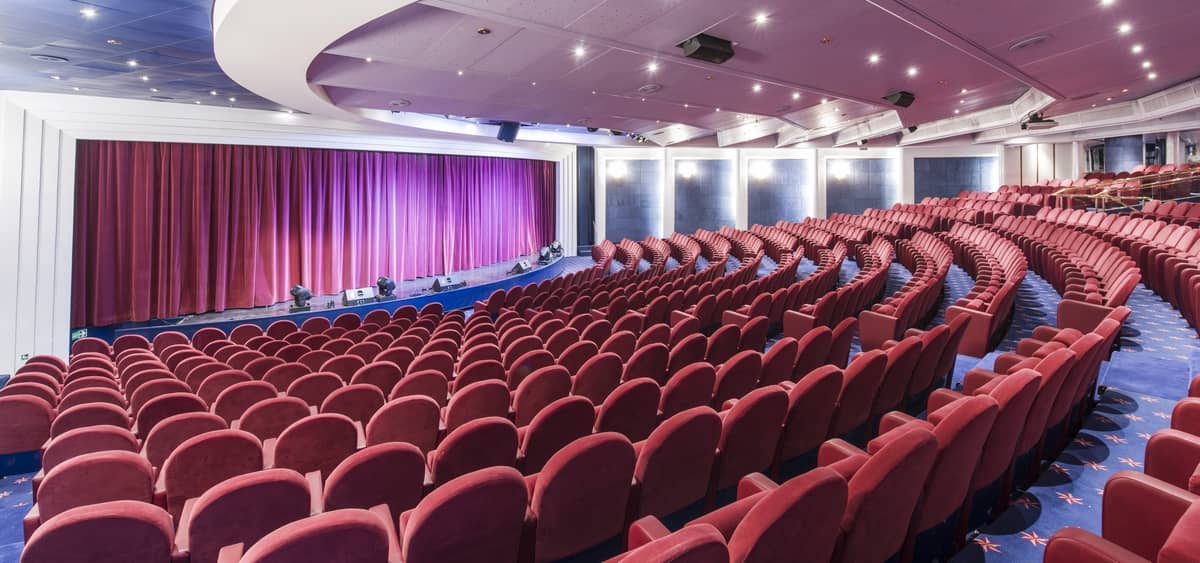 1- THE BROADWAY THEATRE<br>LA MAGIE DU SPECTACLE EN MER