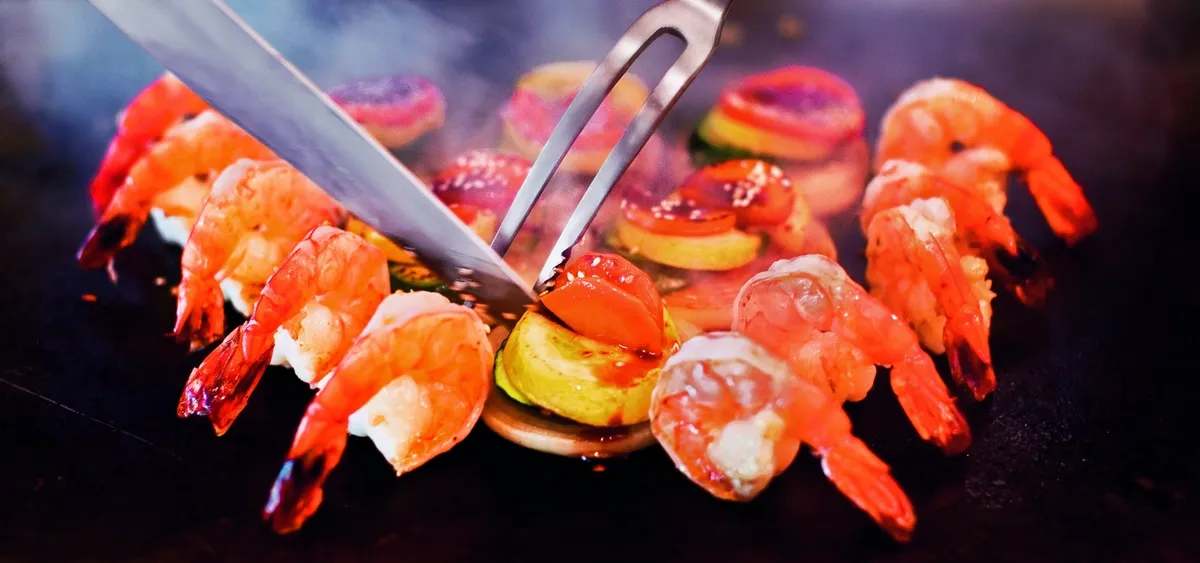 4- VARIÉTÉ CULINAIRE À BORD<br> TOUR DU MONDE GOURMAND EN MER