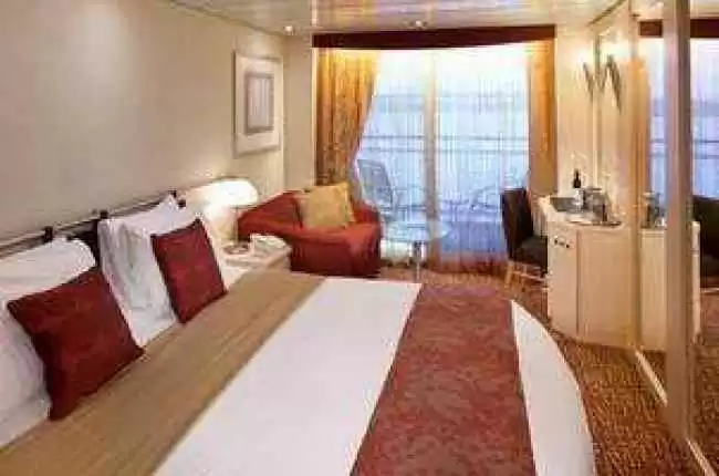 le Celebrity Millennium :   