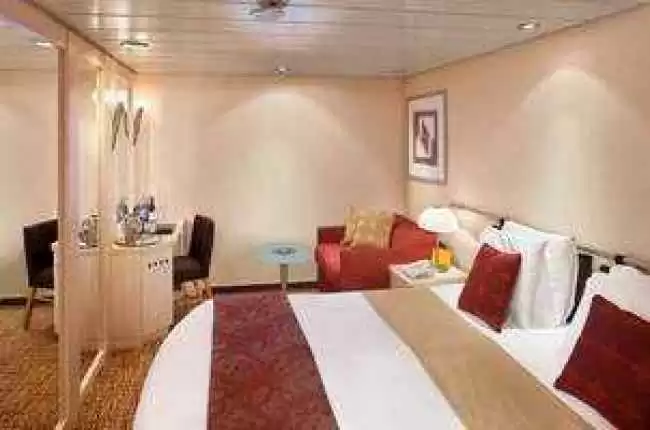 le Celebrity Millennium :   