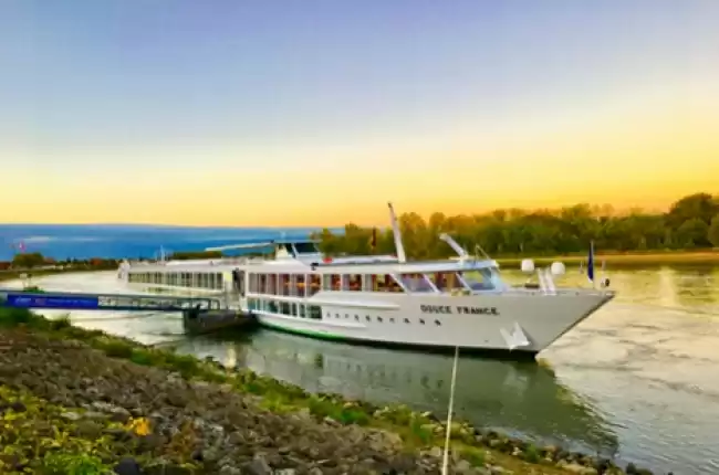 le MS Douce France :   