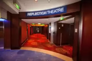 Théâtre Reflection