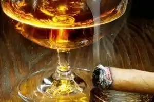 The Humidor Cigare Lounge