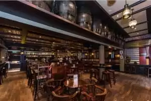 Globe and Atlas Pub