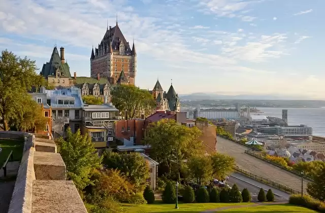 À Québec