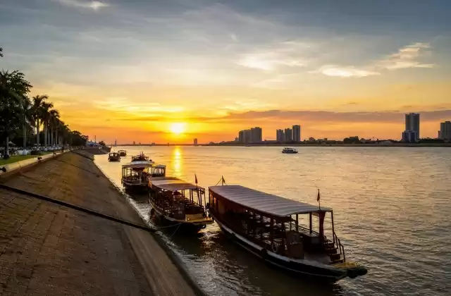 Quais de Phnom Penh