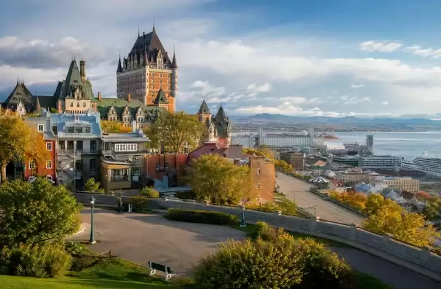 Au Québec
