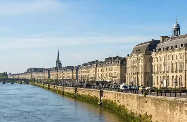 Quais de Bordeaux