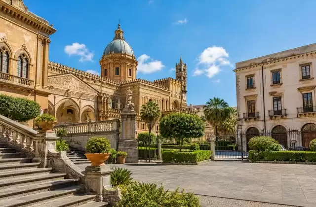 À Palerme