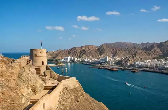 Depuis la corniche de Mutrah