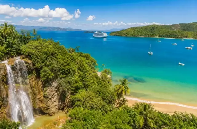 Dans la baie de Samaná