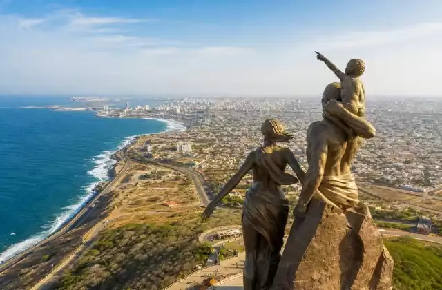 Depuis le Monument de la Renaissance africaine