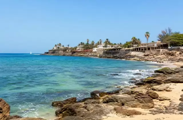 À Ngor