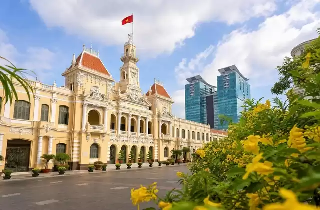 À Ho Chi Minh-Ville