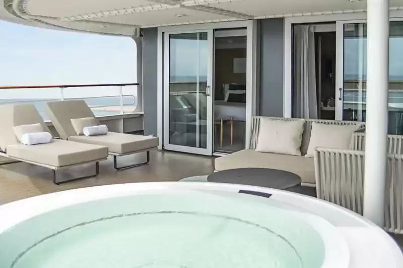 Suite de l'Armateur Pont 5