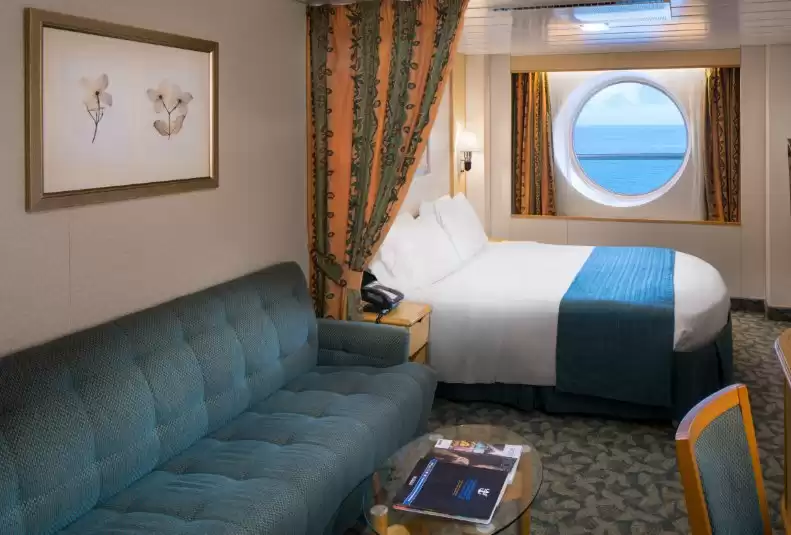 Cabine spacieuse avec vue sur la mer