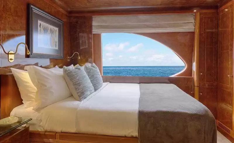 Cabine double fenêtre